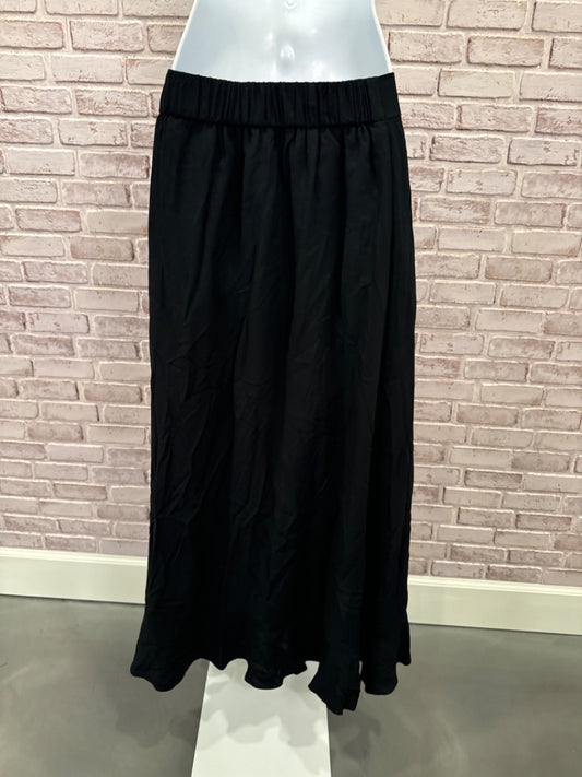 Inc Skirt, Black, XL, Used - Good