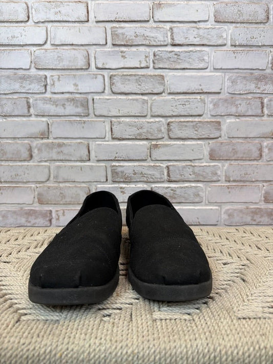 Toms Slip-On Shoes – Black, Size 11 – Good Condition