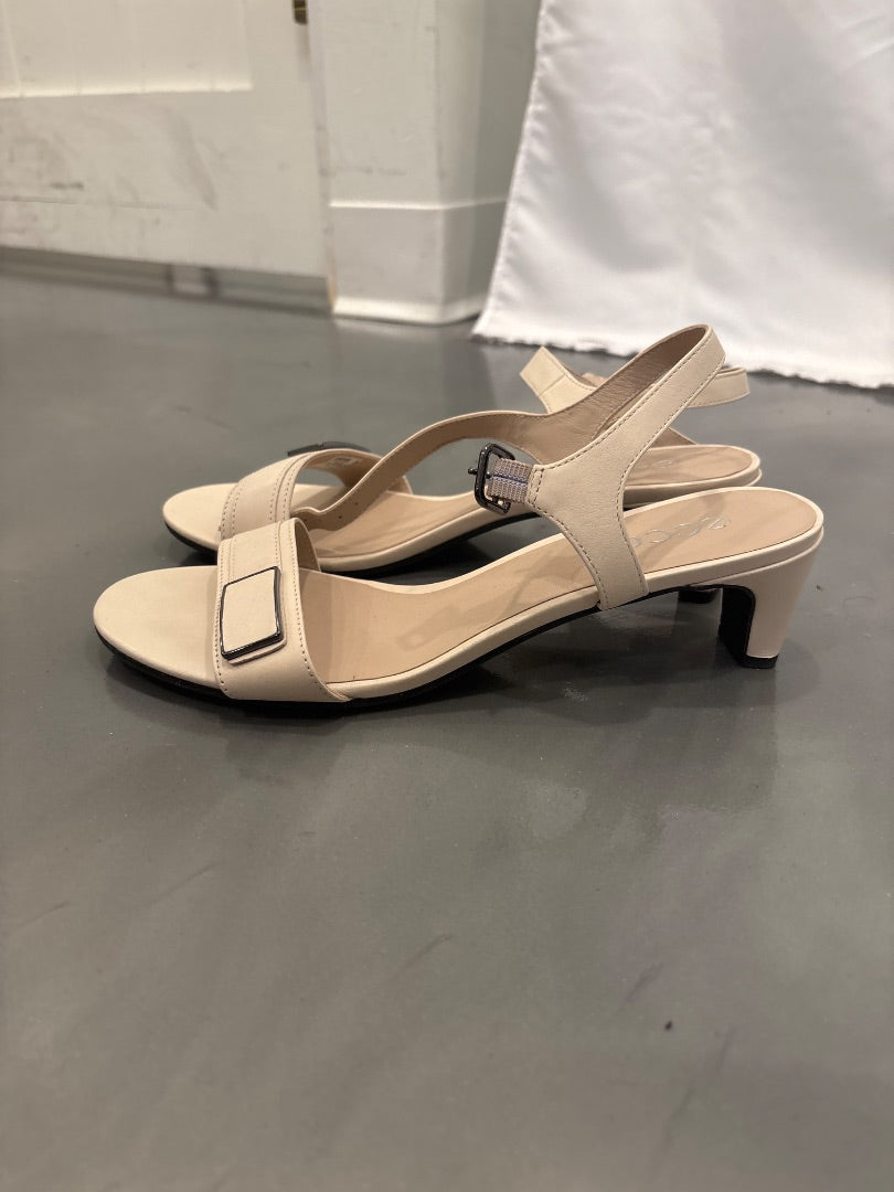 Ecco Heels, Cream, 9/9.5