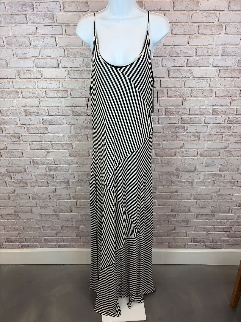 Mossimo Dress, Black/white stripes, XL, New With Tags
