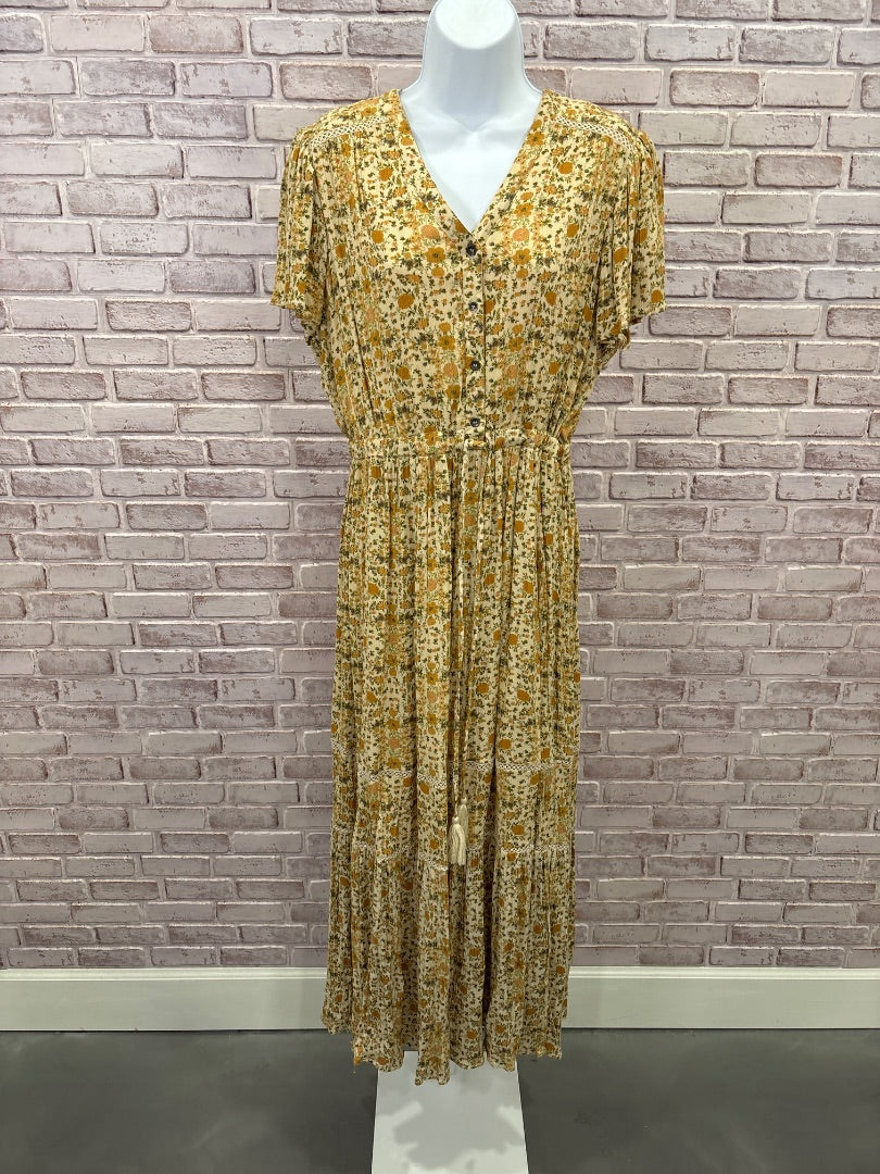 Cotton & Rye Outfitters Dress, Yellow/orange floral, Large, Used - Good