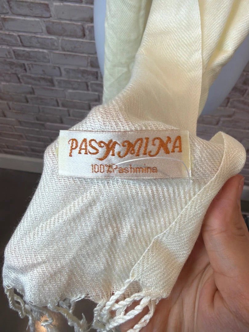 Pashmina Accessory - Scarf – Pashmina Scarf, Cream, One Size, Used - Good