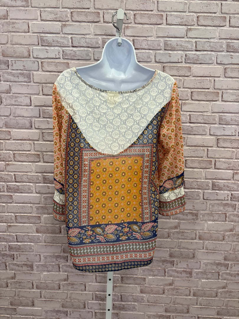 Fig & Flower Shirt, Multi, Medium, Used - Good