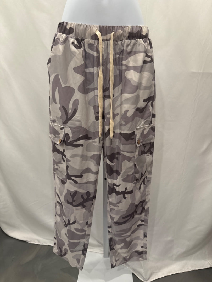 Various Pants, Grey camo, Small