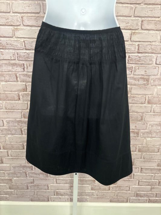 Burberry Skirt, Black, 4, Used - Good