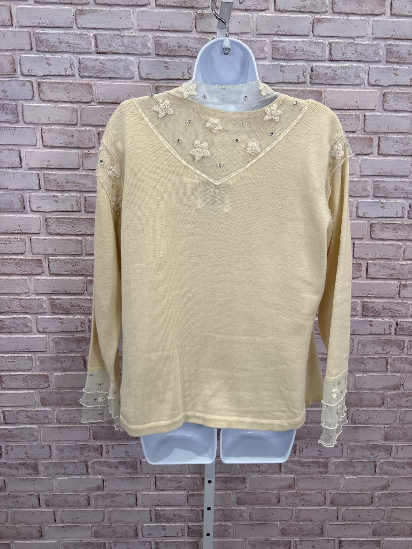Storybook knits Matching Clothing Set, Beige, Medium, Used - Good