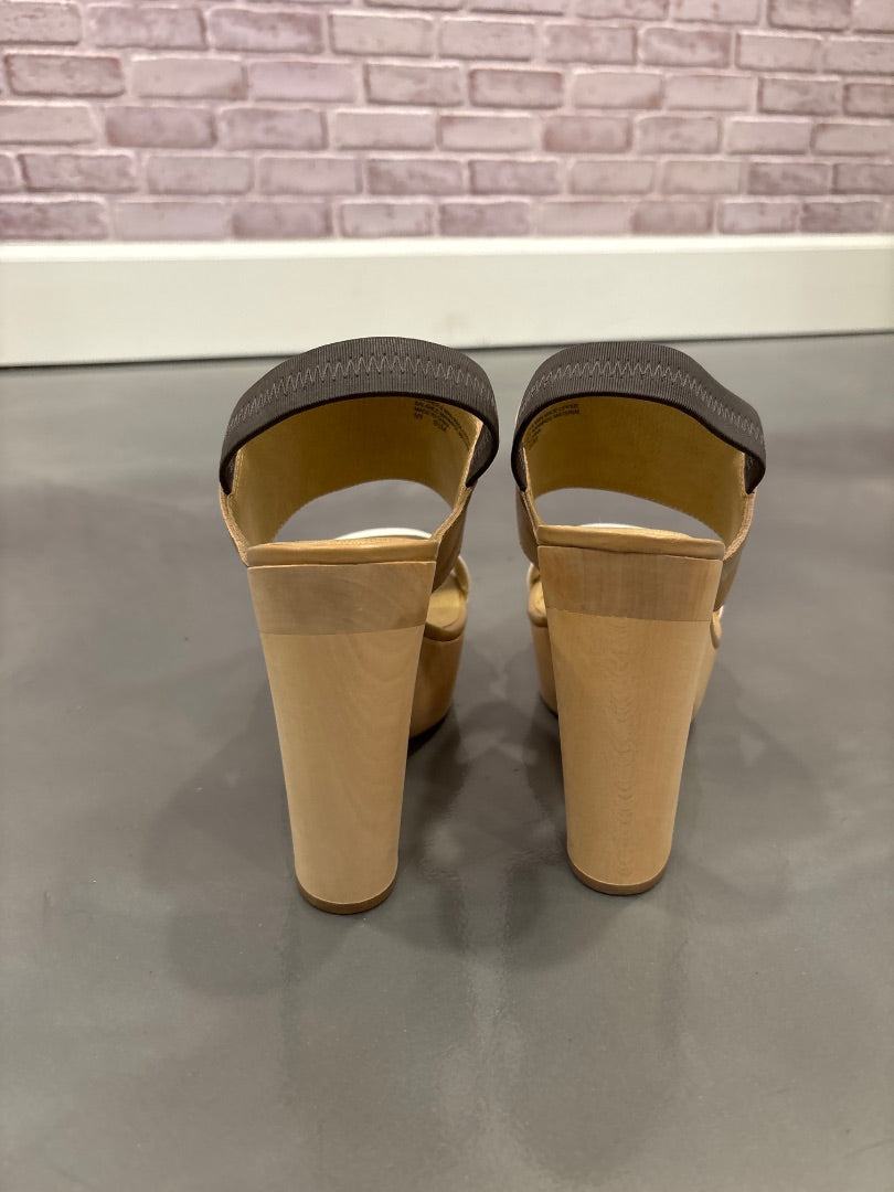 Levity Heels, Tan/white, 8.5, Used - Good