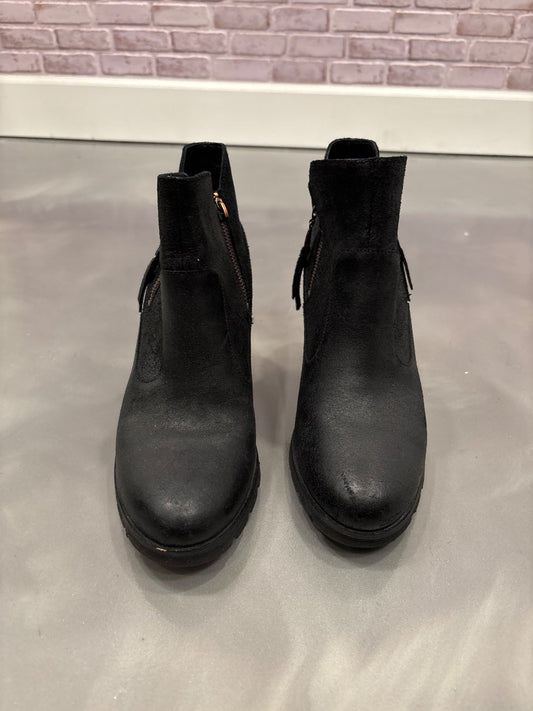 Ugg Australia Booties, Black, 10, Used - Good