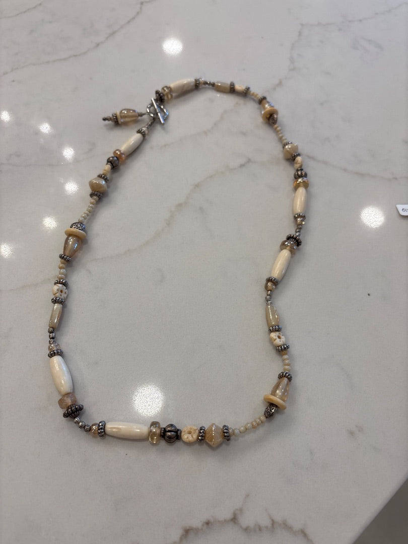 Various Necklace, Cream, One Size