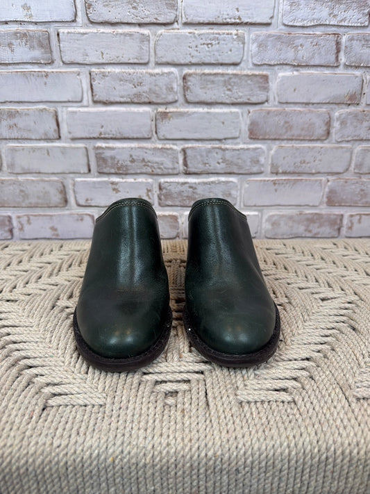 Gianni Bini Clogs, Green, 7, Used - Good
