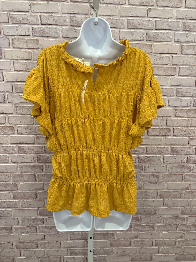 Blue tassel Shirt, Yellow, XL, New With Tags