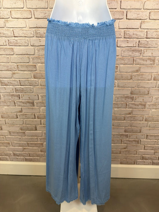Sweet Magnolia Pants, Blue, Large, Used - Good