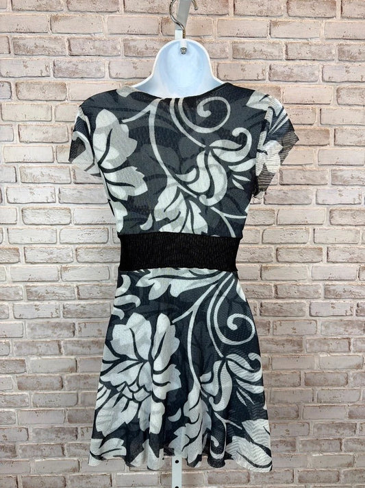 White House Black Market Top - Shirt – White House Black Market Micro-mesh Shirt, Black/white, Small, Used - Excellent