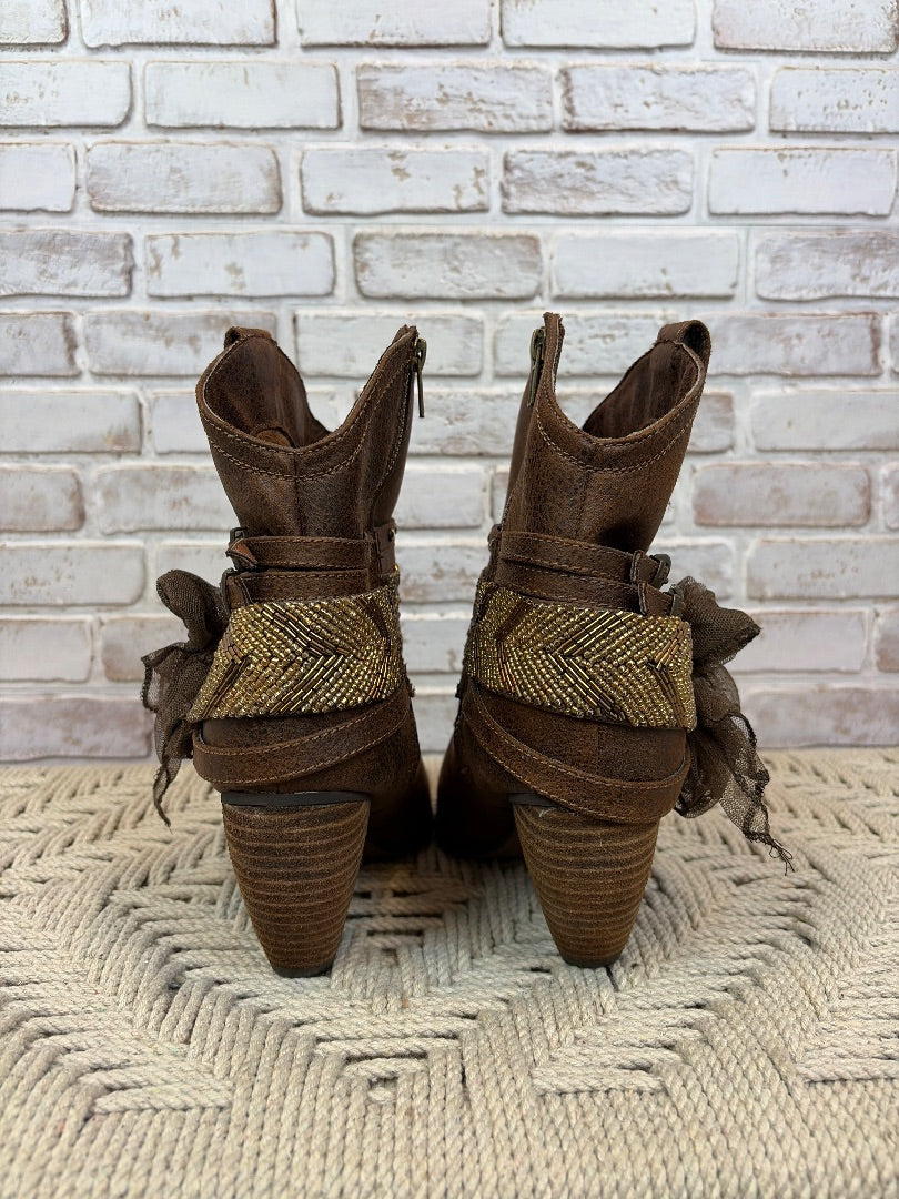 Not rated Cowgirl boots, Brown, 10, Used - Good