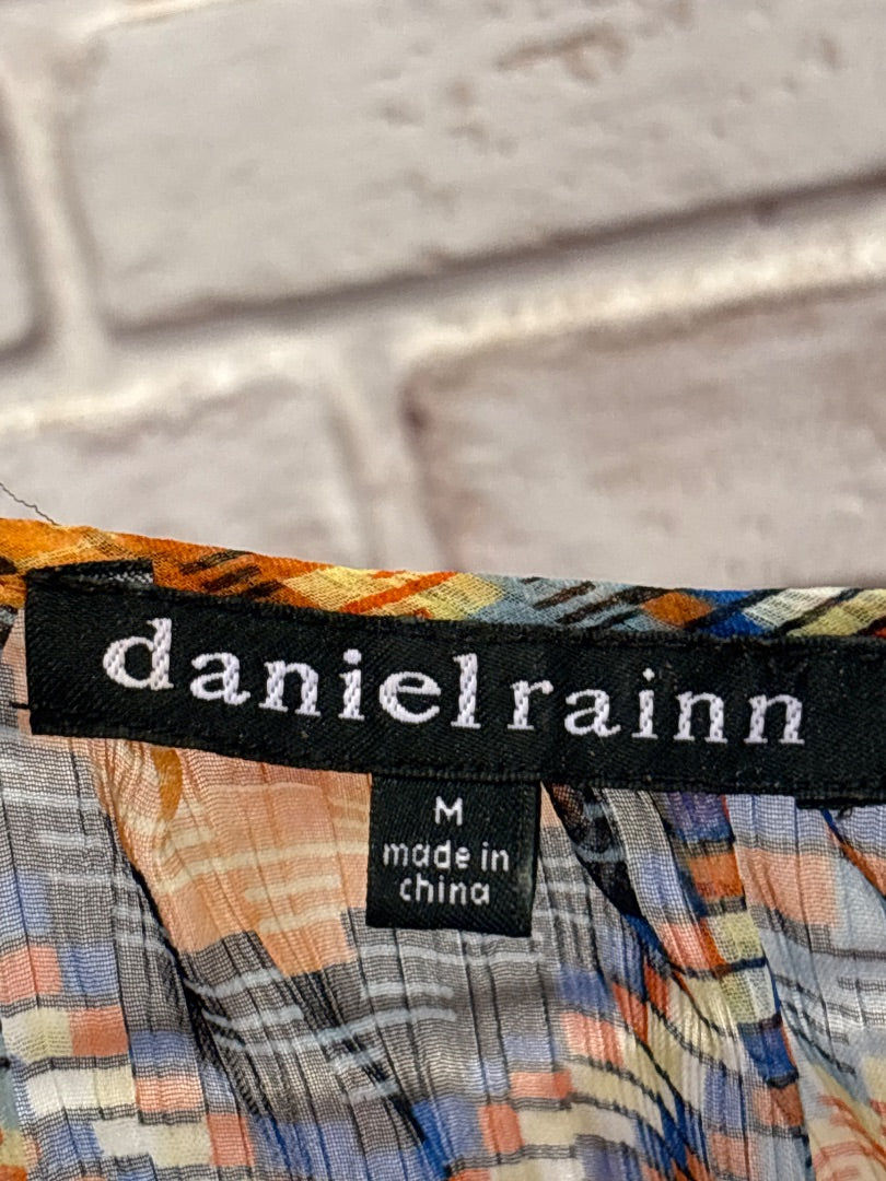 Daniel Rainn Shirt, Orange multi, Medium, Used - Good
