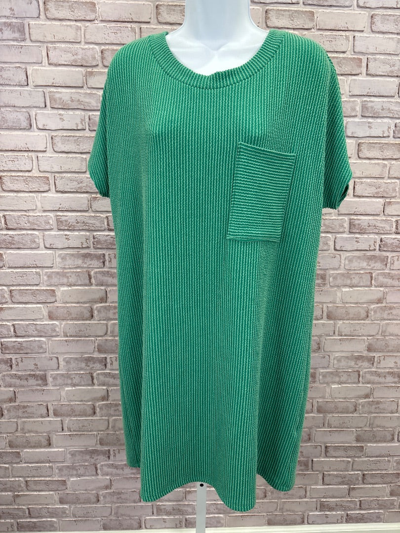 Entro Dress, Green, Medium, Used - Good