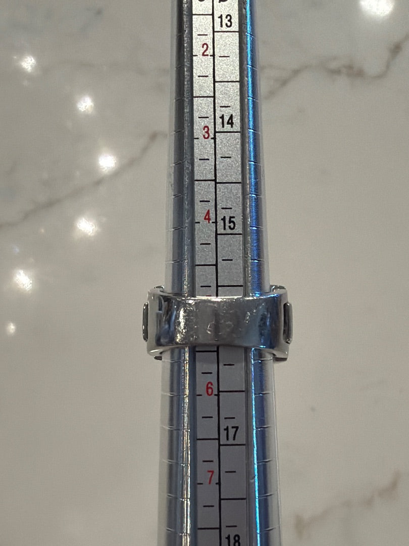 DKNY Ring, Silver, 5, Used - Good