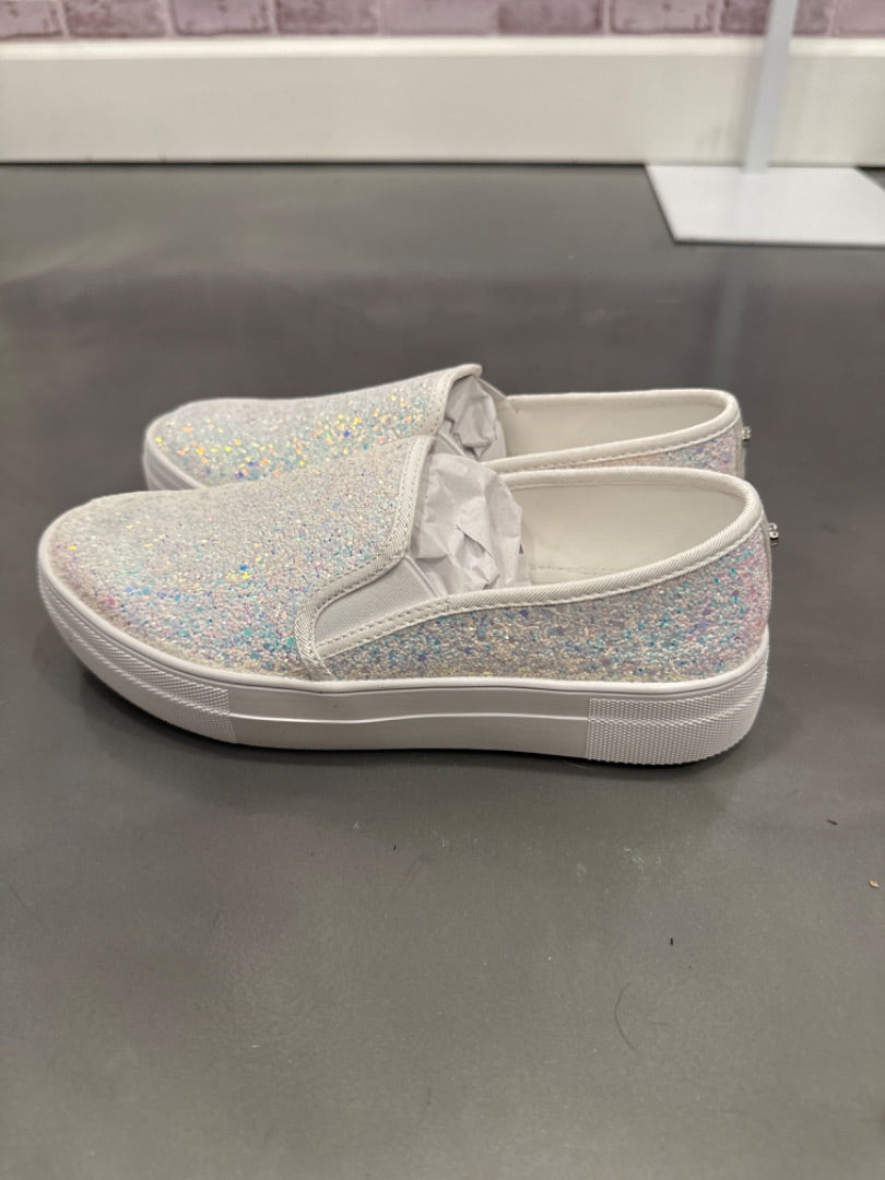 Fever Sole Sneakers, Silver, 7.5, Brand New