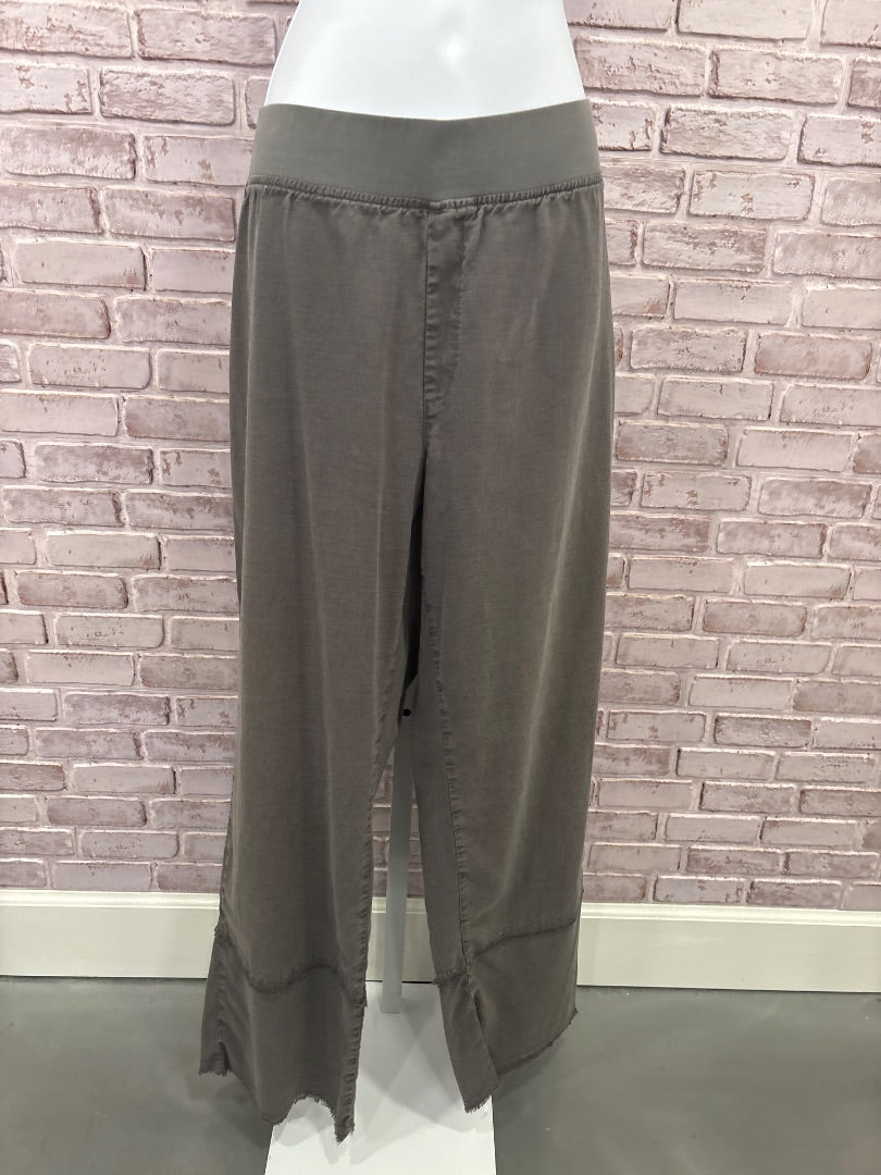 Soft Surroundings Pants, Green, Large, Used - Good