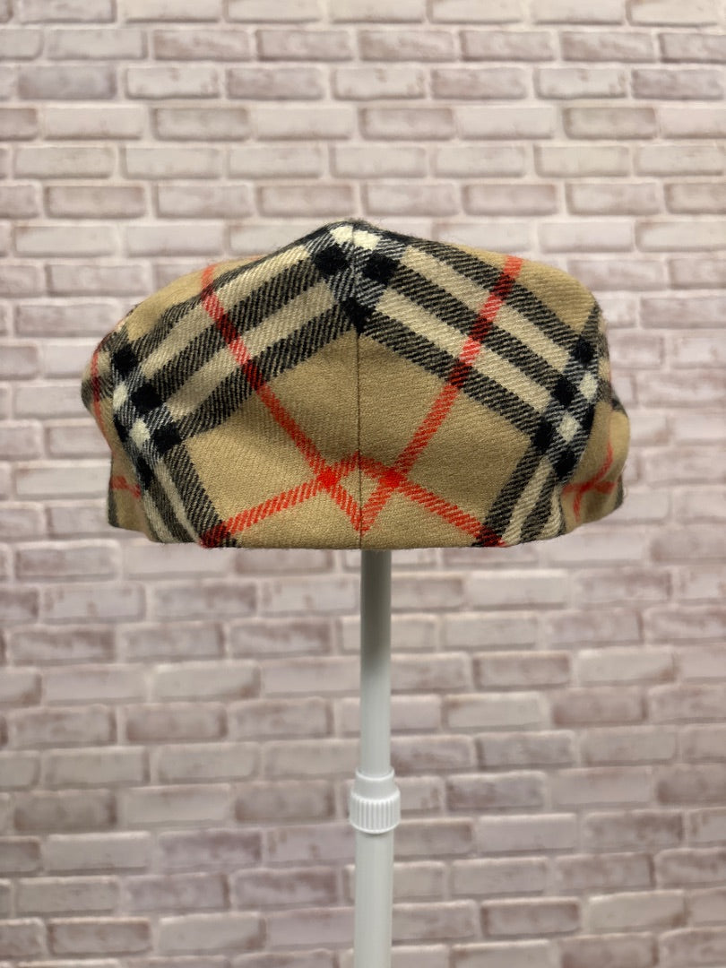 Burberry’s Newsboy Cap, Nova Check, One Size, Used - Excellent