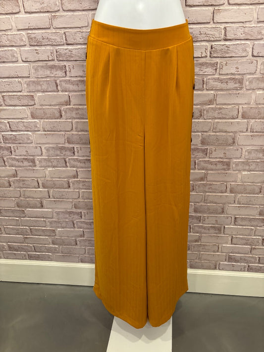 Skies are blue Pants, Yellow, Small, Used - Good