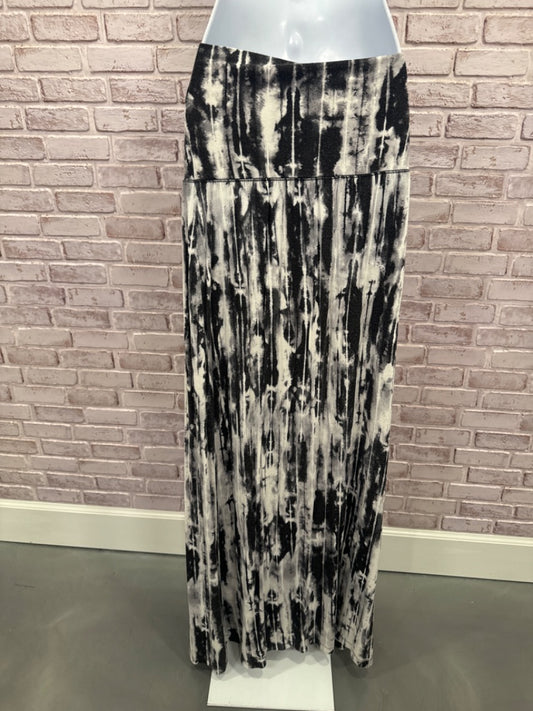 Cynthia Rowley skirt, Black/white, XL, Used - Good