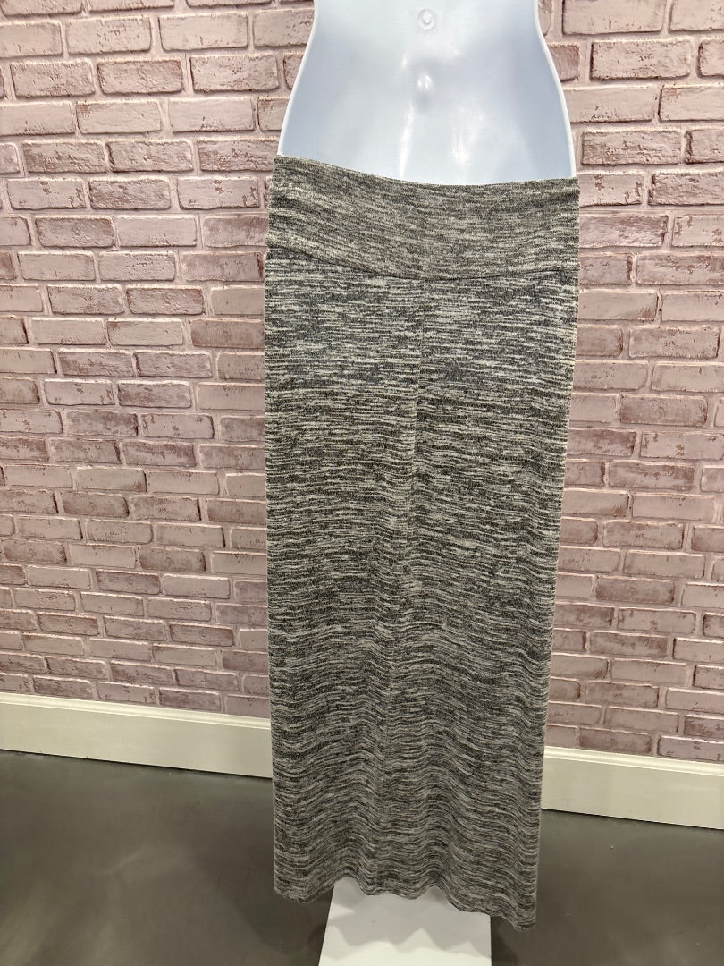 Joe B Skirt, Grey, XL, Used - Good