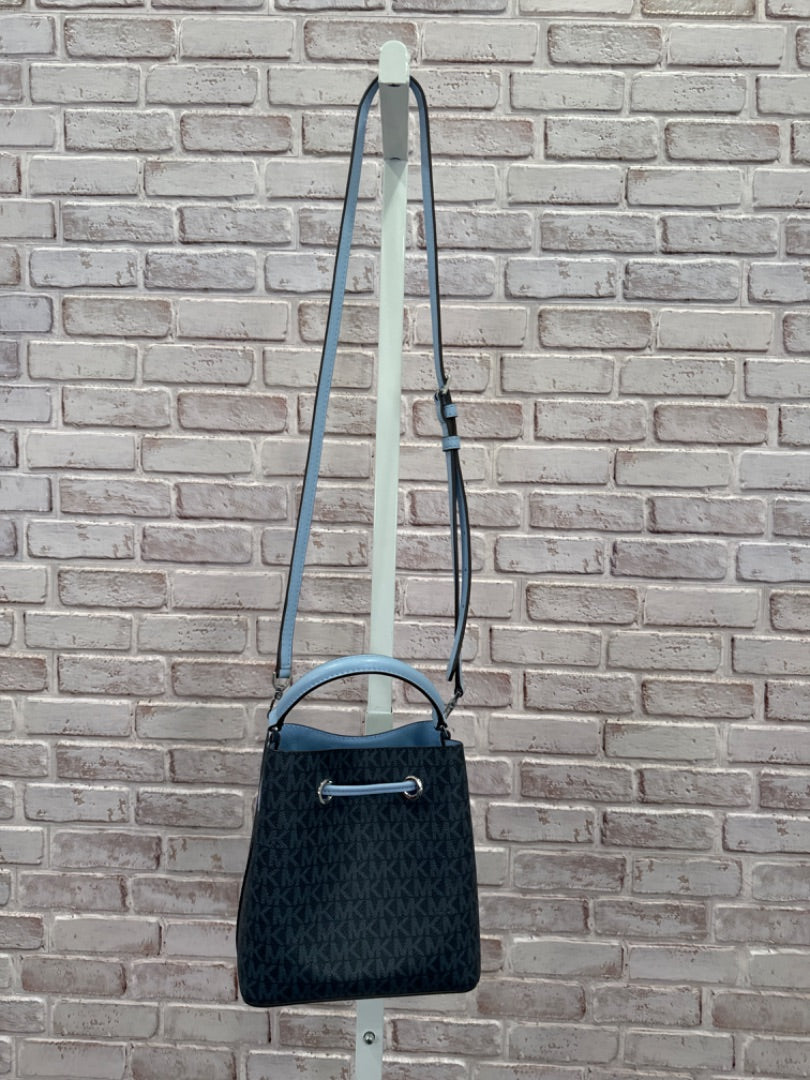 Michael Kors Crossbody, Blue monogram, One Size, Used - Good