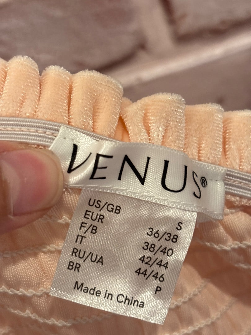 Venus Shirt, Peach, Small, Used - Good