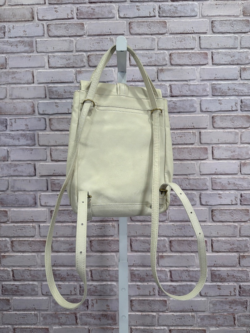 Hobo Backpack, Cream, One Size, Used - Good