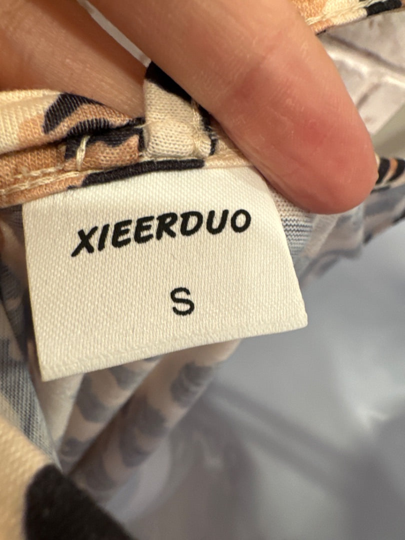 Xieerduo Tank top, Leopard, Small, Used - Good