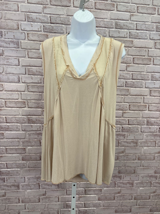 POL Shirt, Beige, Medium, Used - Good