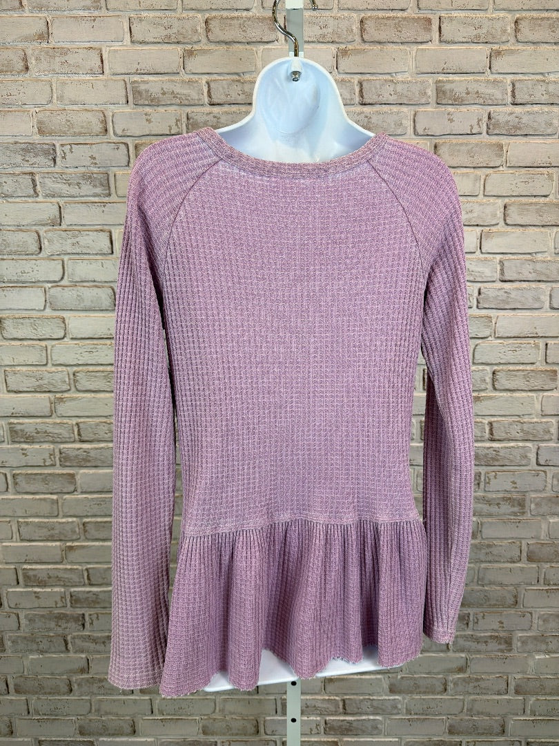 Time and Tru Shirt, Lavender, Small, Used - Excellent