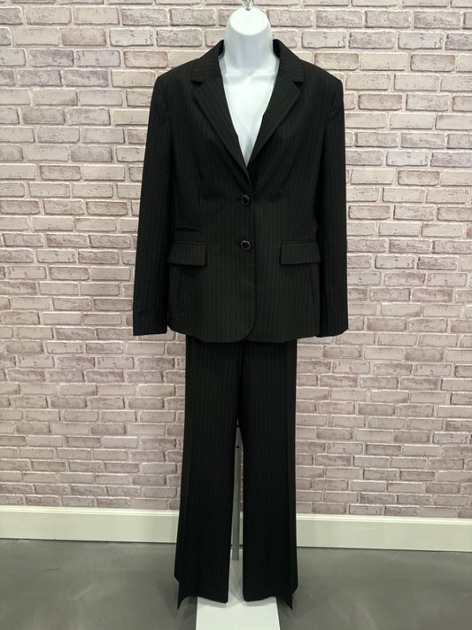 Antonio Melani Matching Suit Set, Black stripes, Large, Used - Good