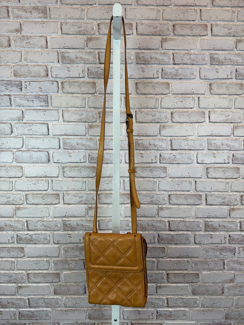 American leather co Crossbody, Tan, One Size, Used - Good