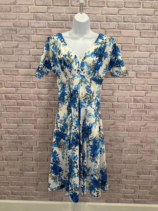 RetroSpec’d Wendy Wisteria Clothing Dress, Blue/white floral, 8, Used - Good