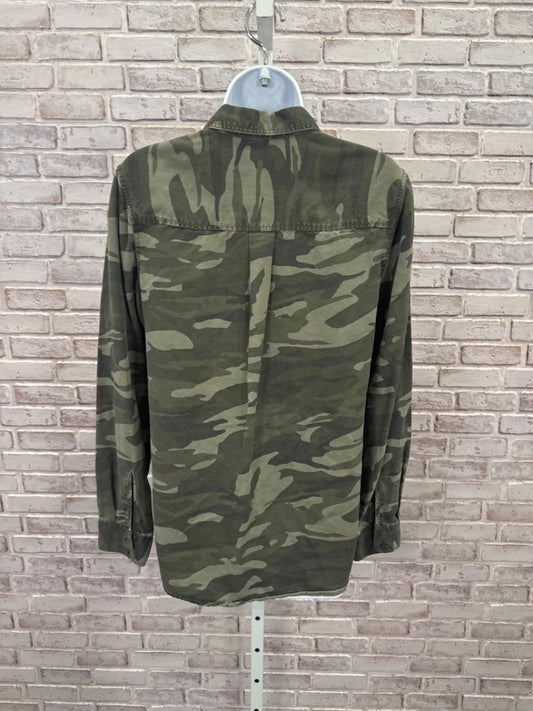 Express Shirt, Camo, Small, Used - Good