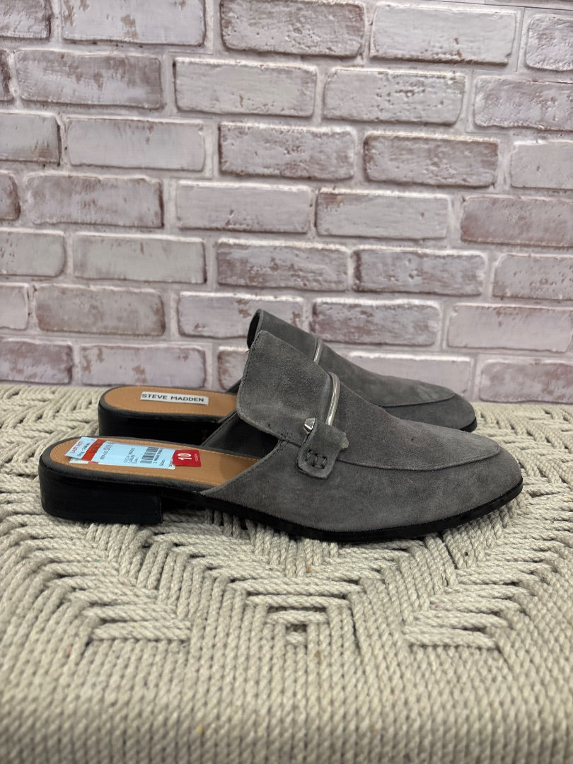 Steve Madden Slip ons, Grey, 10, Used - Good