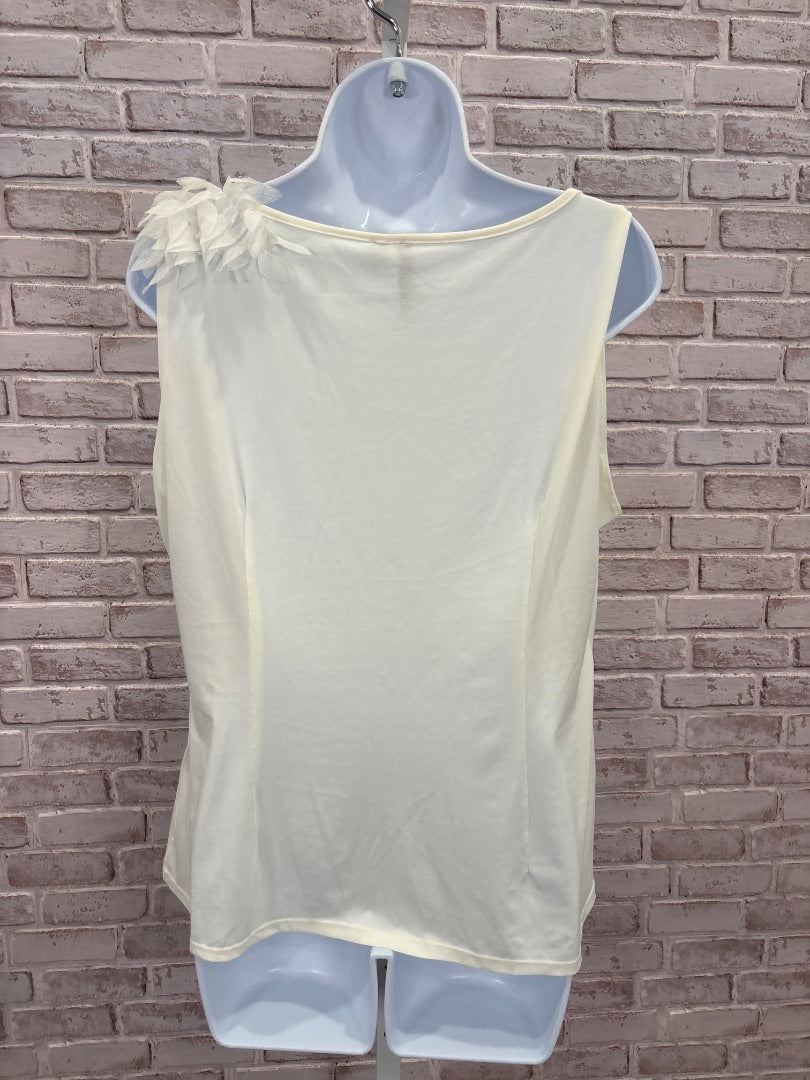 Milano Shirt, White, Large, Used - Good
