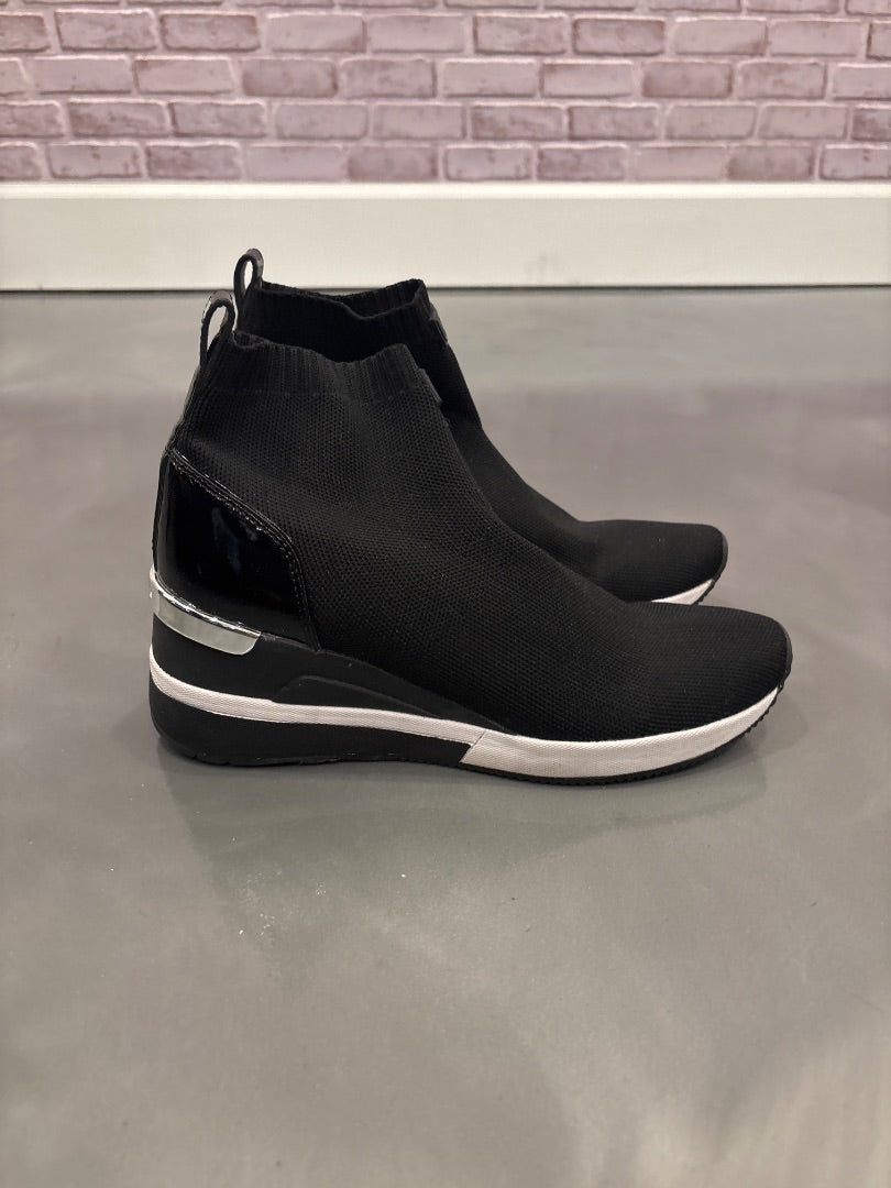 Michael Kors Sneakers, Black, 8, Used - Good