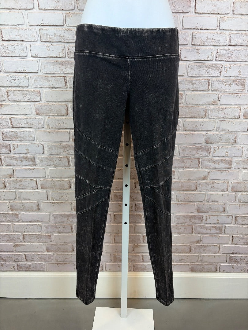Marc New York Pants, Black, Small, Used - Good