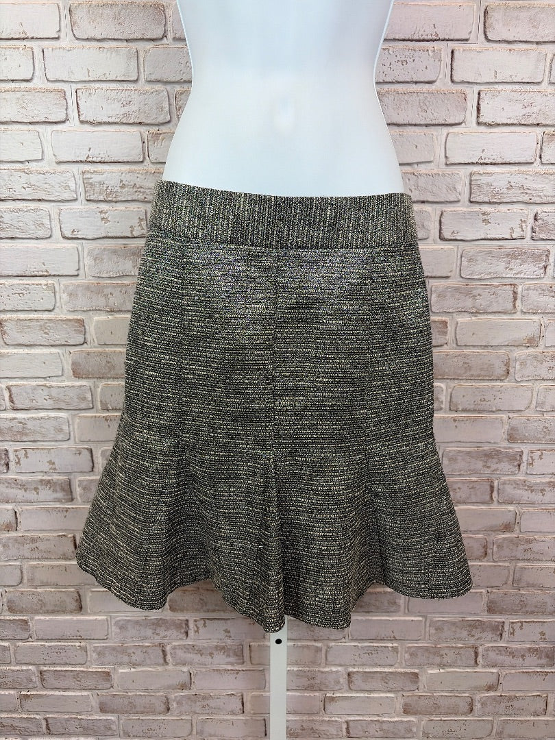 Banana Republic Skirt, Black/white, 0, Used - Good