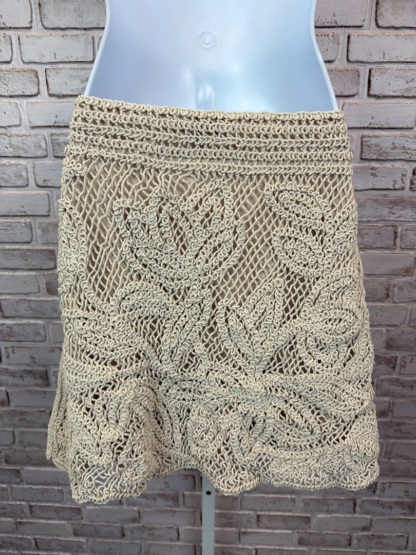 Skies are blue Skirt, Beige, Medium, Used - Excellent