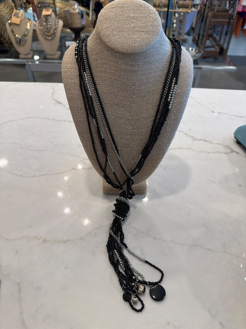 Various Necklace, Black/silver, One Size, Used - Good