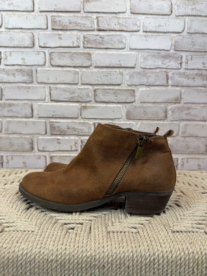 Carlos Booties, Brown, 8, Used - Good