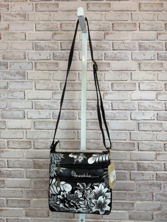 Anuschka Suburban Sole 550 Crossbody, black/white, One Size, New With Tags