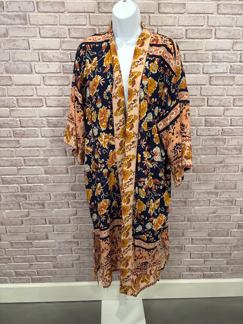 Paparazzi Kimono, Multi, S/M, Used - Good