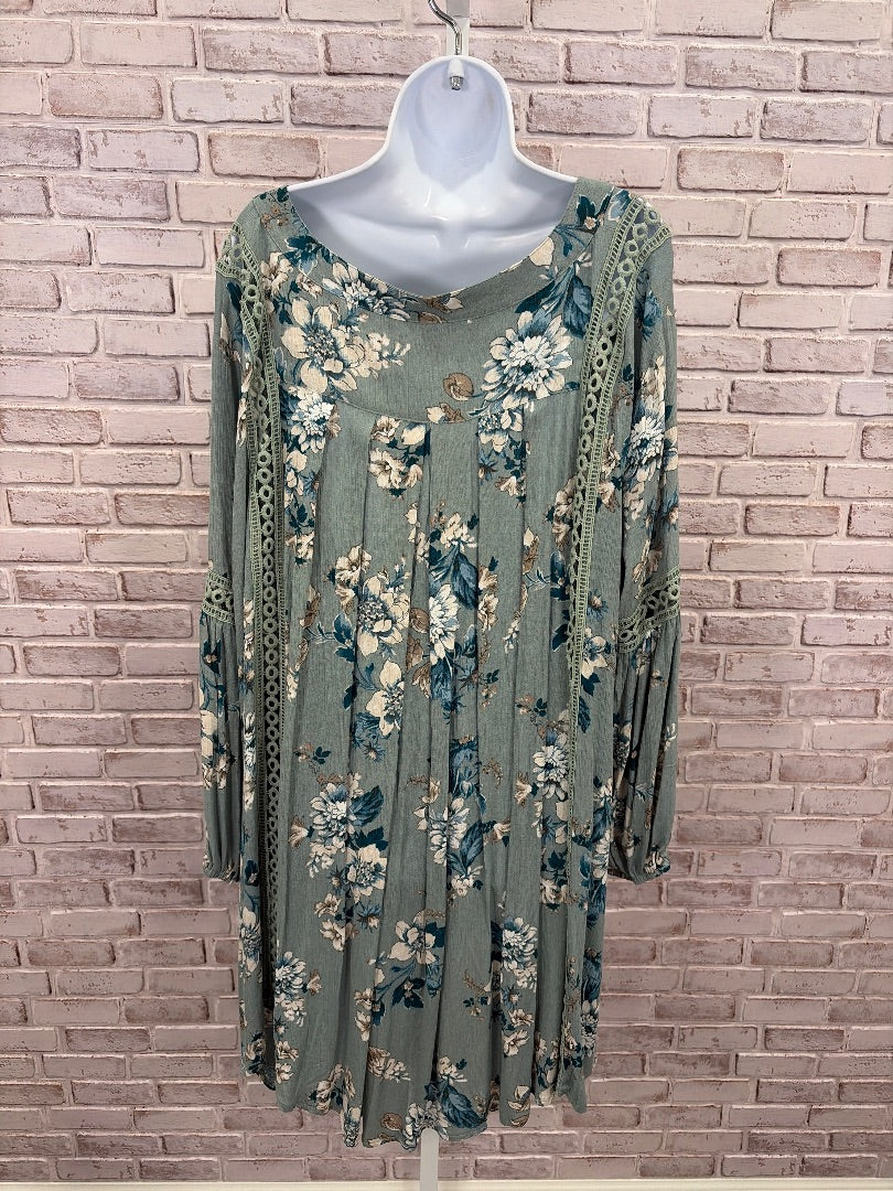 EGS Dress, Green floral, Large, Used - Good