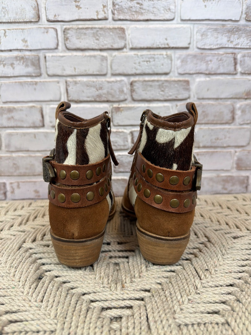 Shyanne Booties, Multi, 6.5, Used - Good