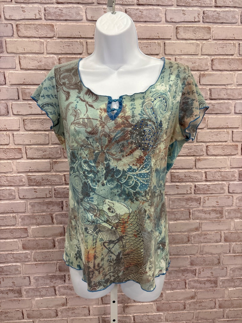 One world Tee shirt, Multi, Large, Used - Good